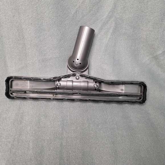 Dyson ARTICULATING HARD FLOOR TOOL ATTACHMENT T-102117 2B - Picture 2 of 4